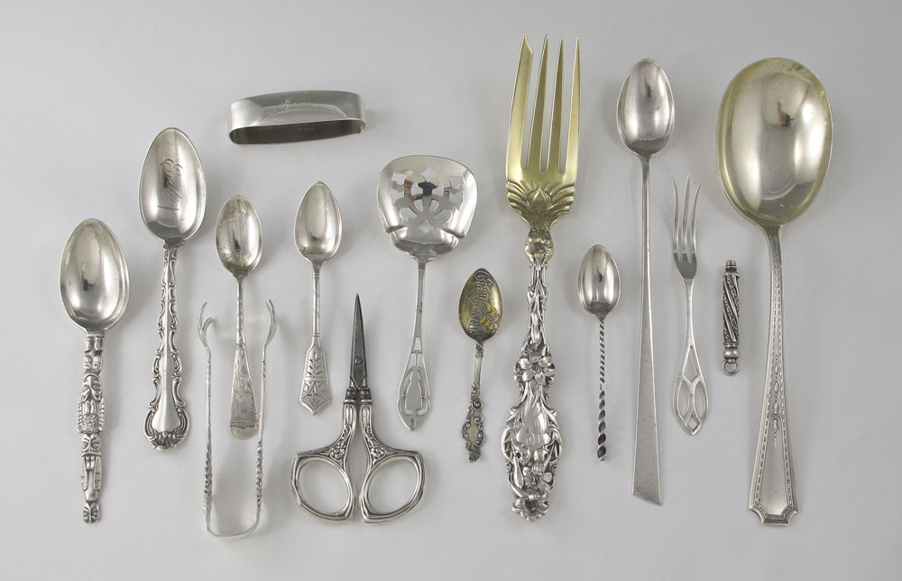 COLLECTION OF STERLING SILVER FLATWARE: