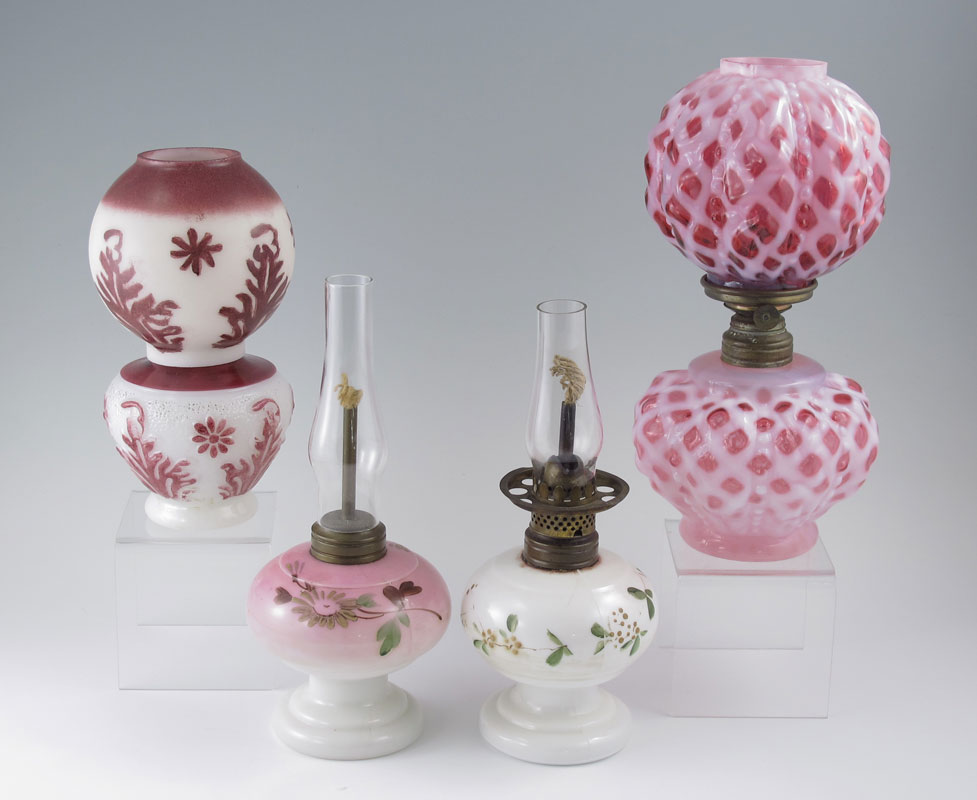 GROUP OF 4 MINIATURE OIL LAMPS: