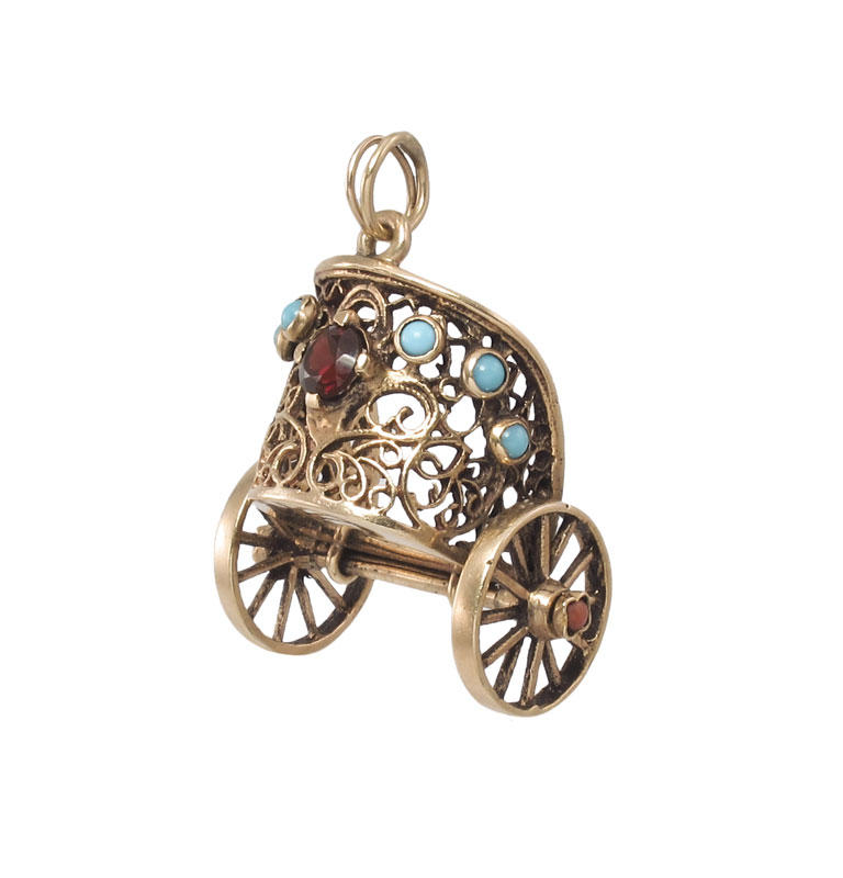 14K GOLD CHARIOT FIGURAL CHARM: 14K