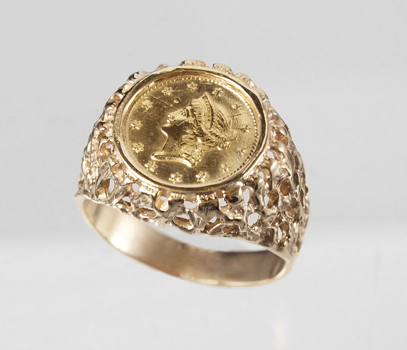 1851 US ONE DOLLAR GOLD COIN RING:
