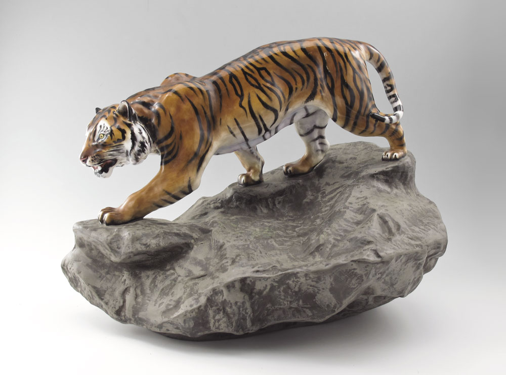 LARGE ROYAL DOULTON TIGER ON A