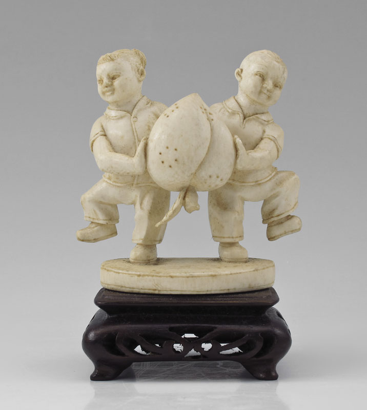 CHINESE CARVED IVORY FIGURAL GROUP  14932a