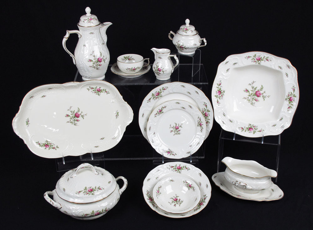 ROSENTHAL CLASSIC ROSE CHINA SERVICE