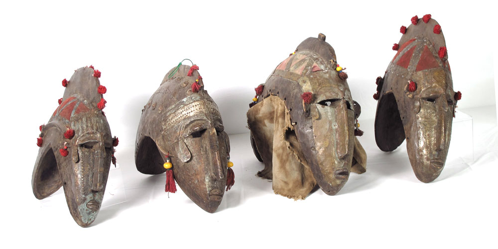 4 CARVED AFRICAN BAMELEKE JANUS HEADS: