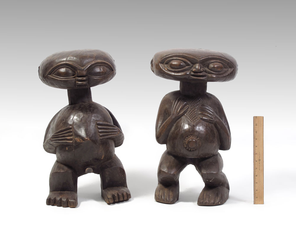 CARVED AFRICAN 2 PAIR PYGMY STOOLS  1495ad