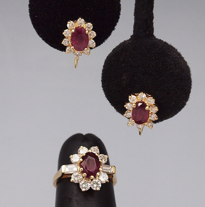 RUBY DIAMOND RING AND EARRINGS  149618