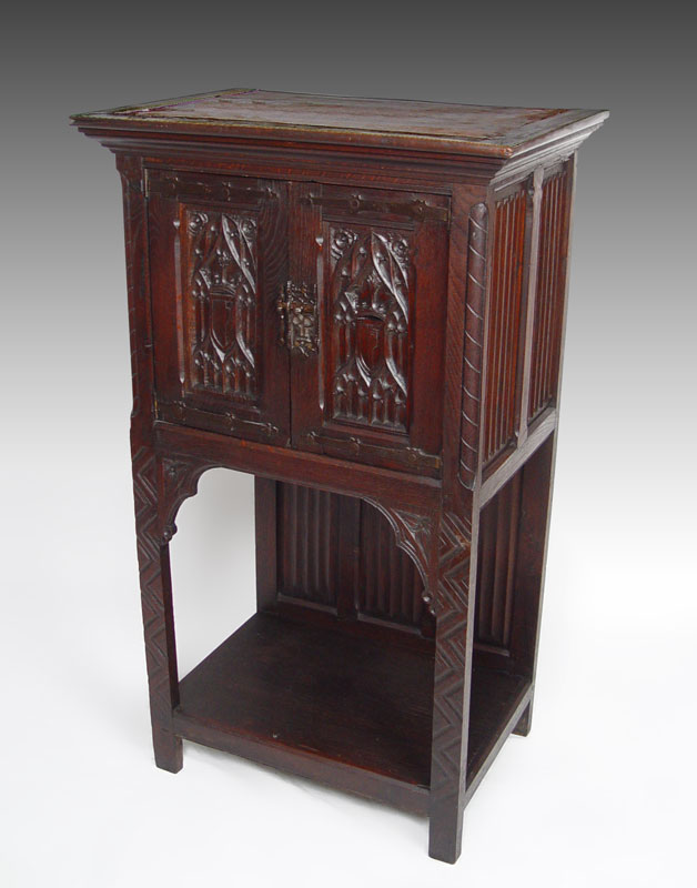 JACOBEAN STYLE GOTHIC OAK CABINET: