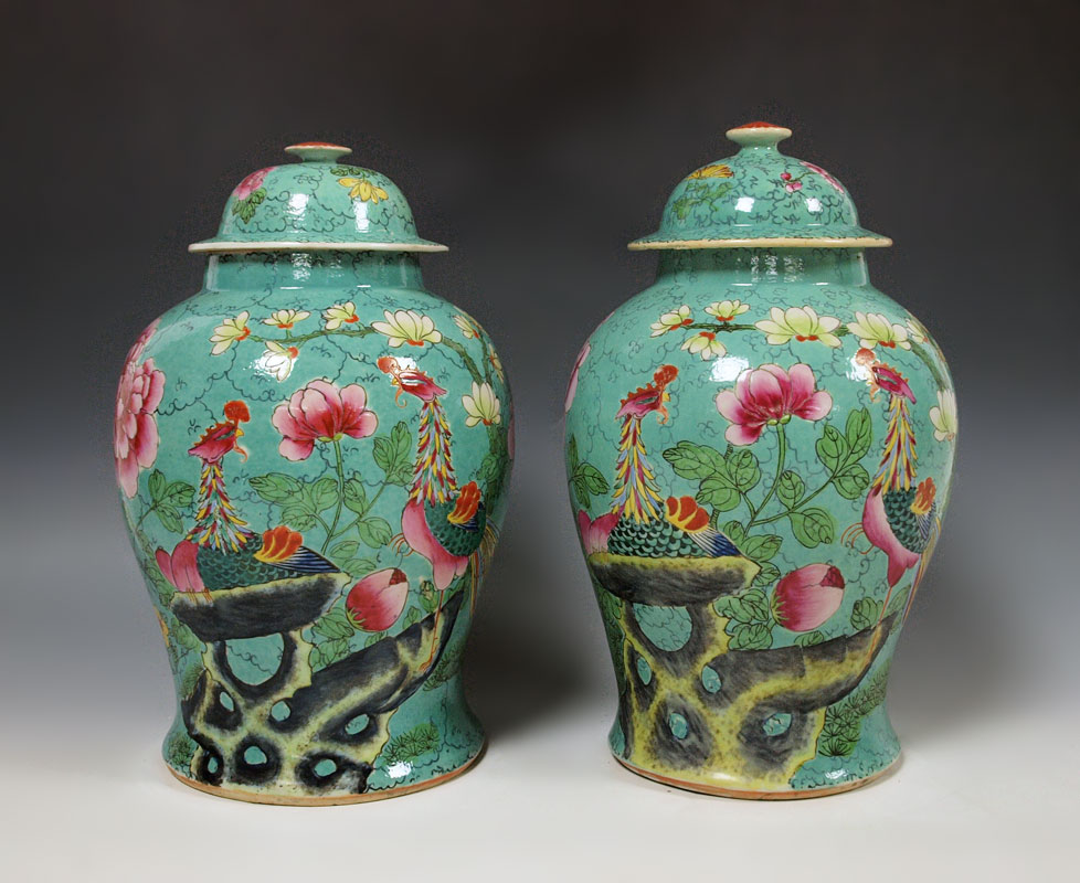 PAIR CHINESE POLYCHROME GINGER