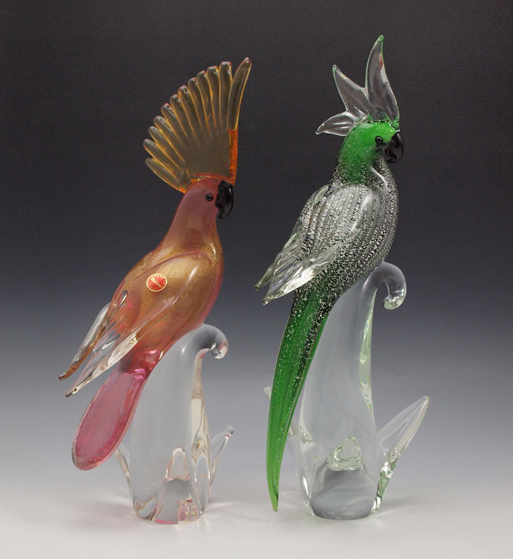 2 LARGE MURANO GLASS PARROTS: To