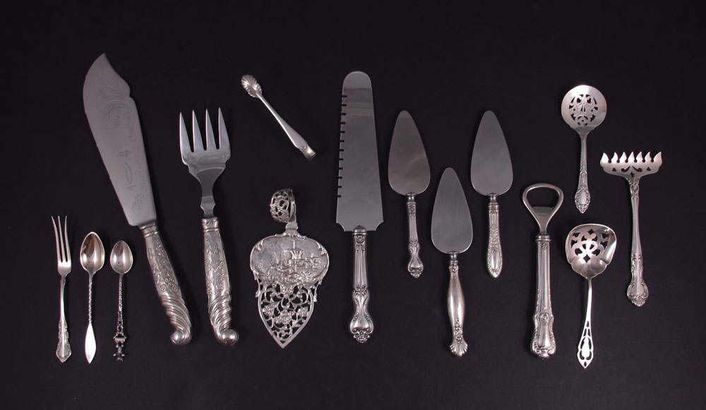 ESTATE COLLECTION OF STERLING SERVING 147660