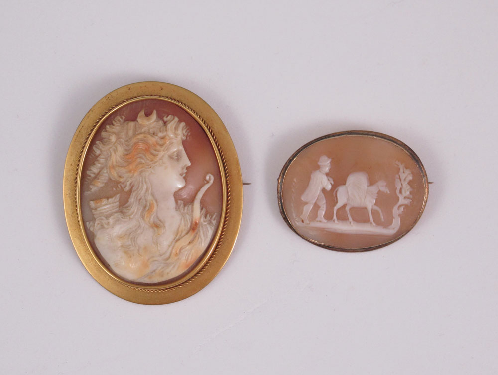 LARGE 14K CAMEO AND AN UNUSUAL