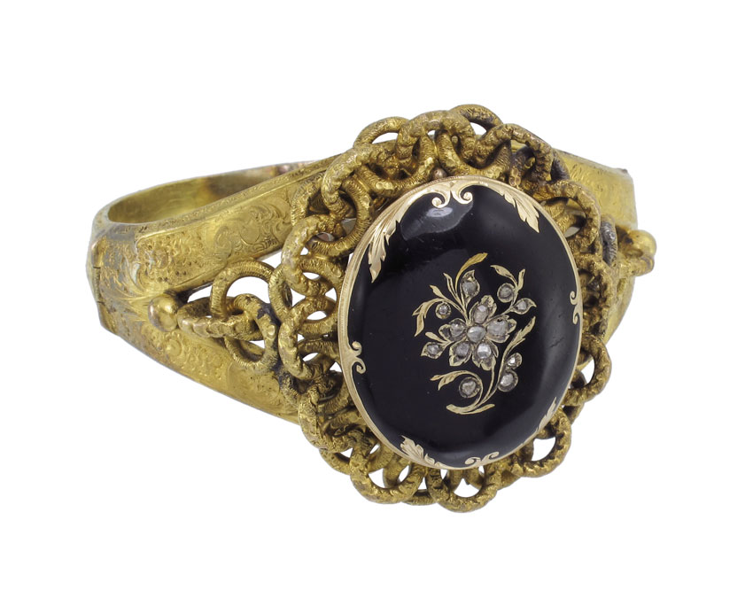 14K GOLD VICTORIAN LOCKET BRACELET: