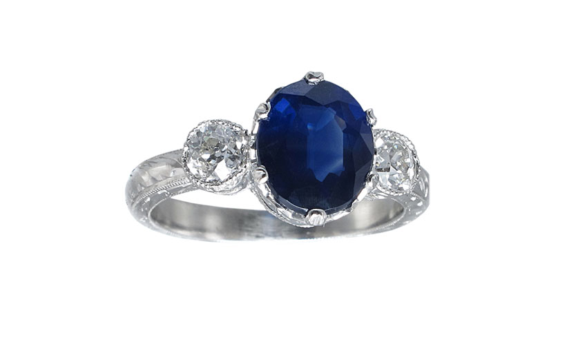 PLATINUM SAPPHIRE AND DIAMOND RING  1476e3