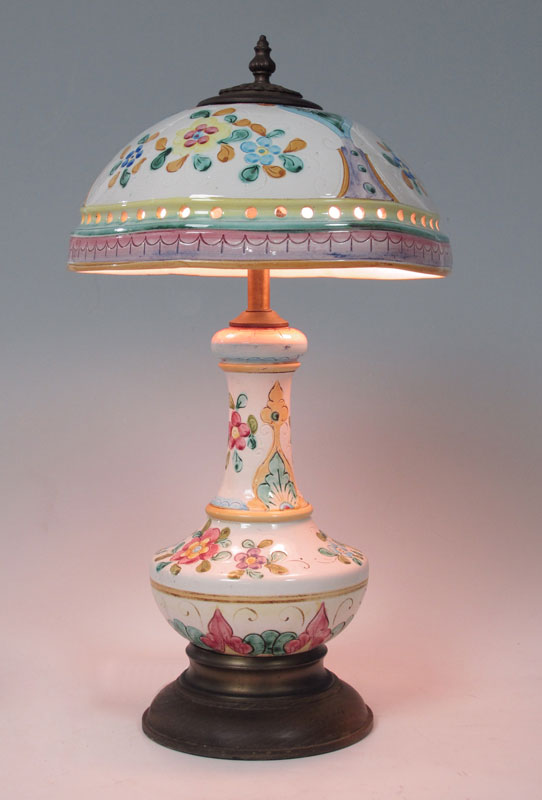 FAIENCE LAMP AND SHADE: Vase form