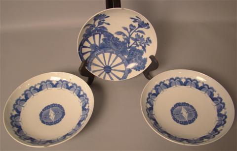 PAIR OF JAPANESE NABESHIMA STYLE 1478b2