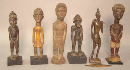 GROUP OF SIX AFRICAN CARVED WOOD 147942