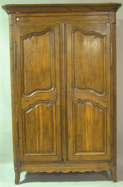 LOUIS XV OAK ARMOIRE mid-18th century