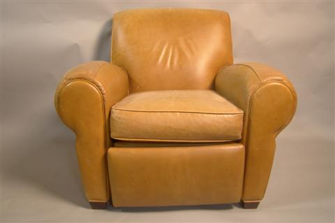 TAN LEATHER COVERED RECLINING CLUB