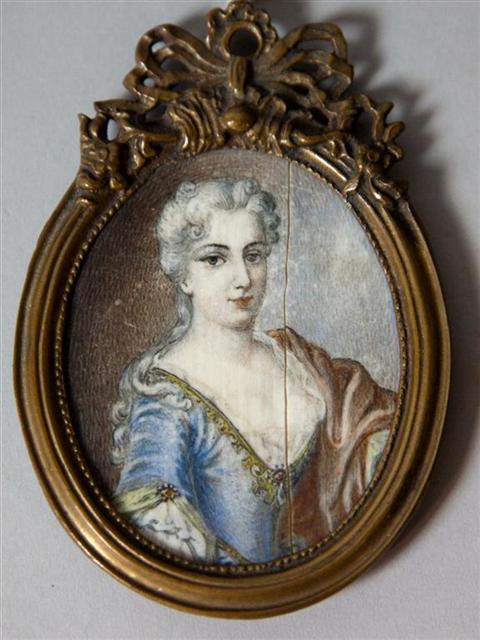 PORTRAIT OF A LADY Watercolor on ivory: