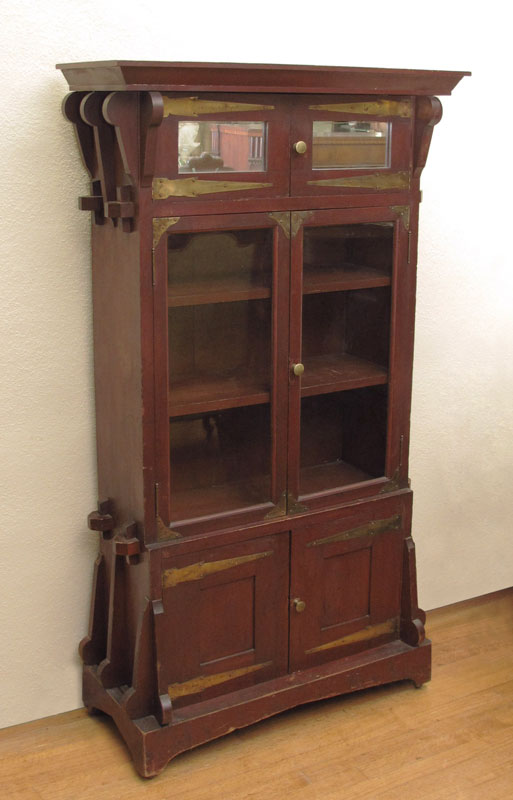 ARTS AND CRAFTS BOOKCASE CABINET: