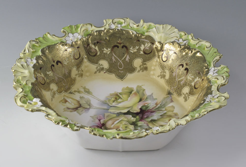 HAND PAINTED R S PRUSSIA SALAD BOWL: