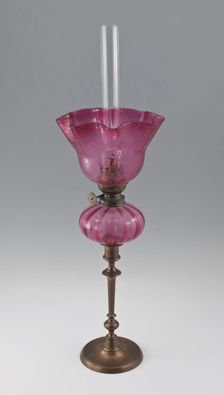 CRANBERRY GLASS PEG LAMP: Cranberry