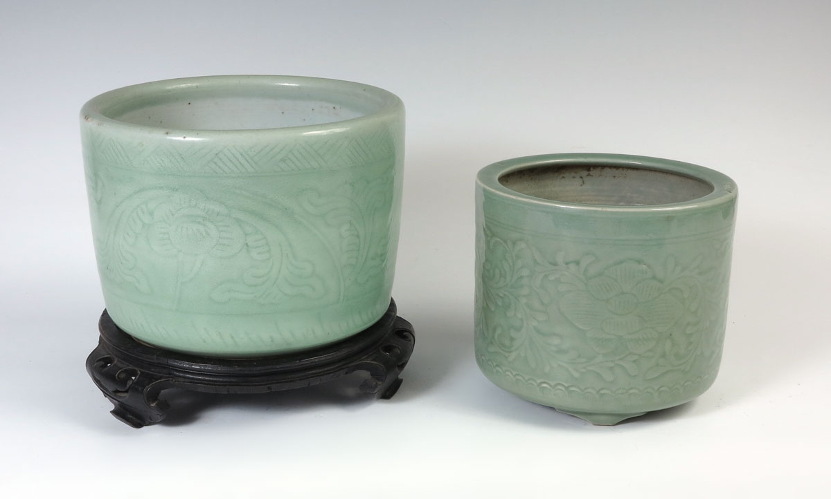 2 PIECE CHINESE CELADON CACHE POT  147c8e