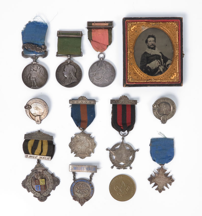 COLLECTION OF CRIMEAN WAR MEDALS 147d37