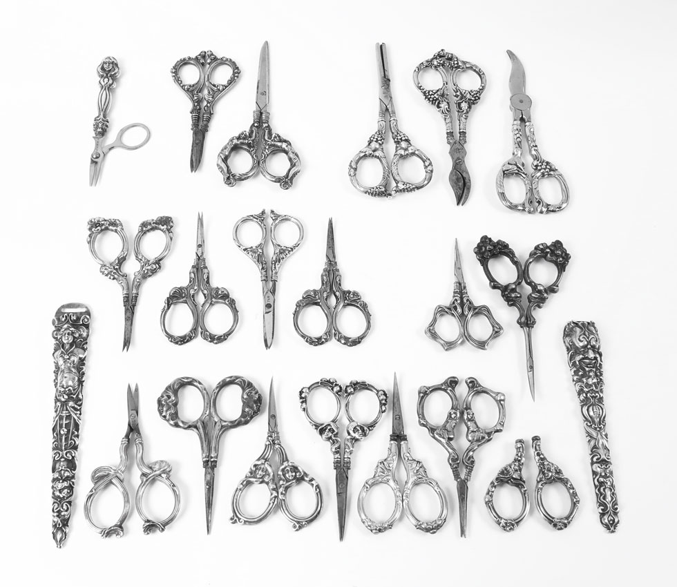 COLLECTION OF ART NOUVEAU STERLING SCISSORS: