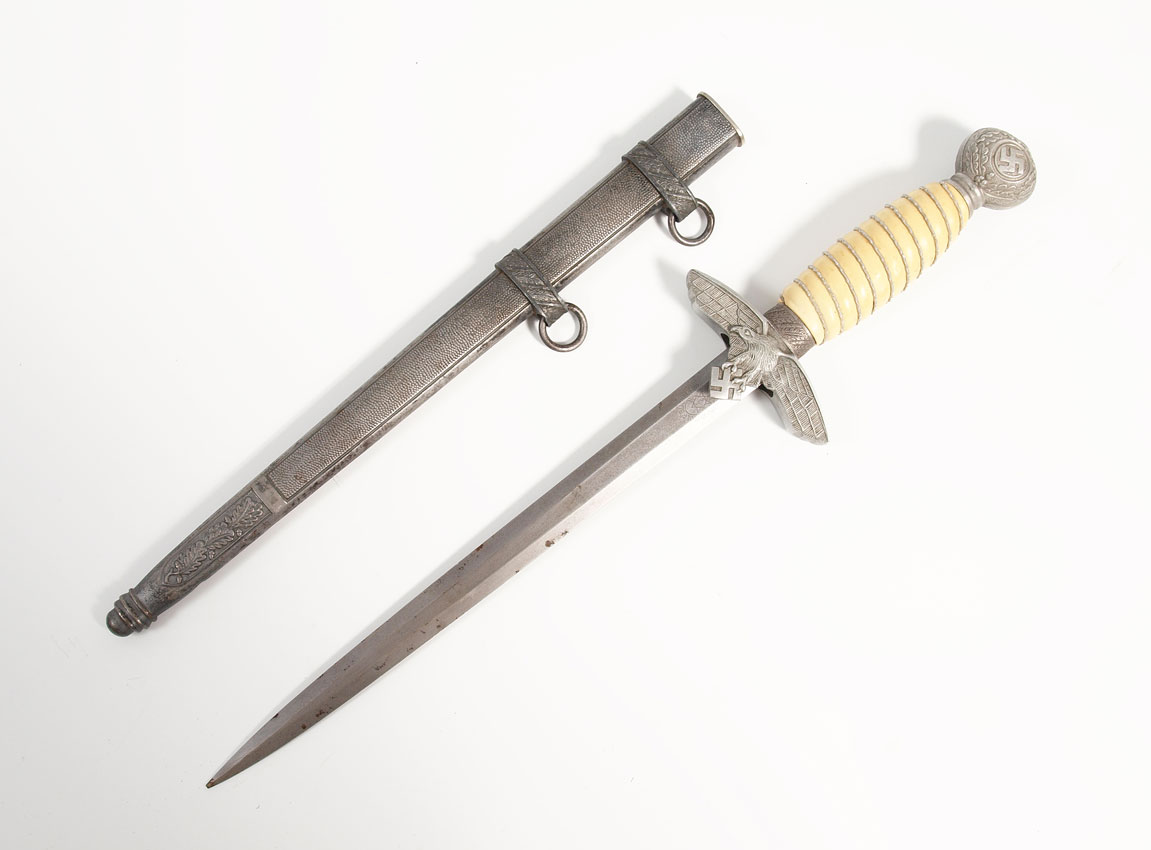 WWII GERMAN LUFTWAFFE 2ND MODEL DAGGER: