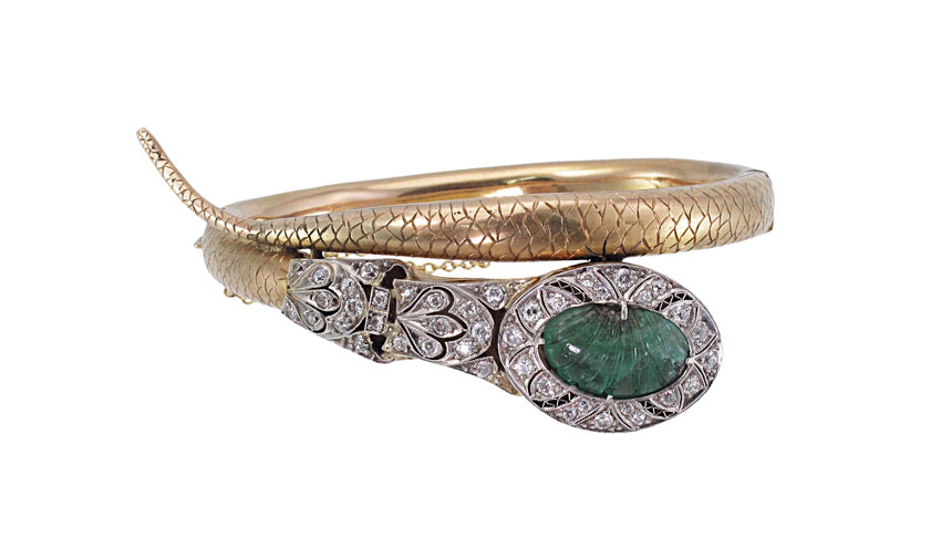 ANTIQUE EMERALD AND DIAMOND GOLD 147dd4