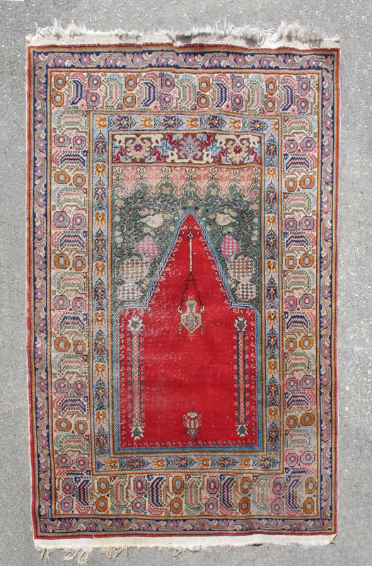 SEMI-ANTIQUE TURKISH HAND KNOTTED