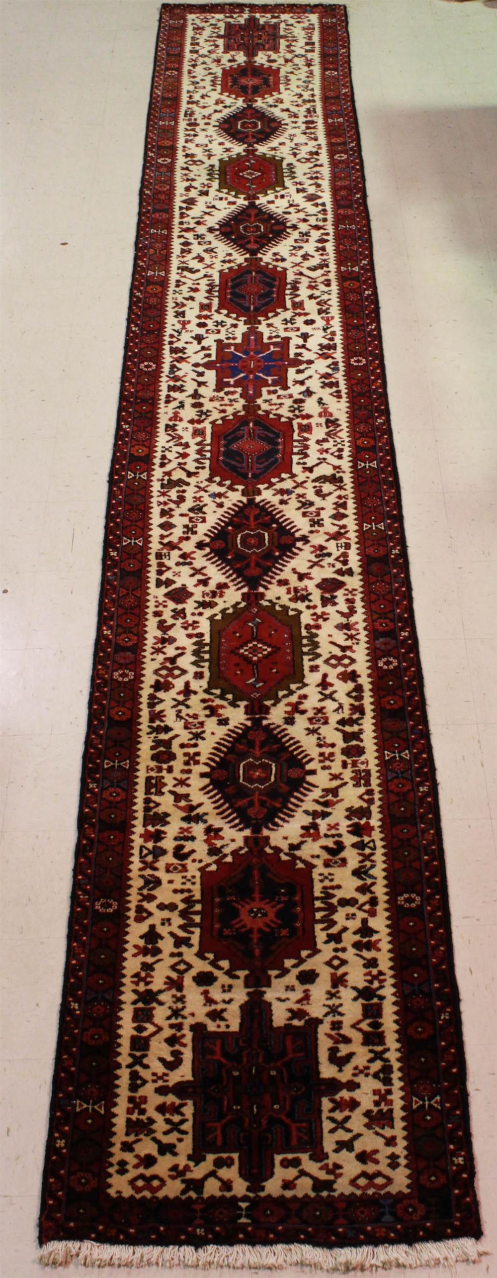 GHARAJEH MEDALLIONS RUNNER RUG