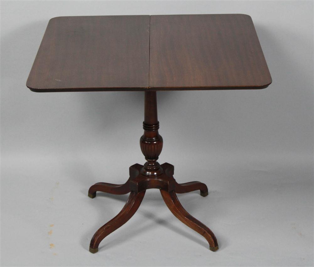 FEDERAL STYLE MAHOGANY GAMES TABLE 1480d2