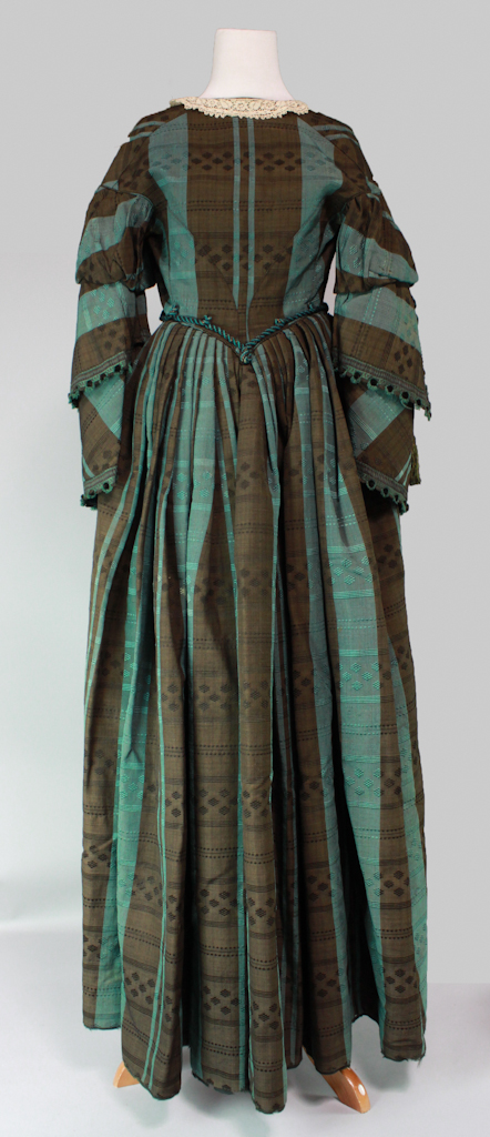 ANTIQUE DRESS PURPORTEDLY FROM MRS.