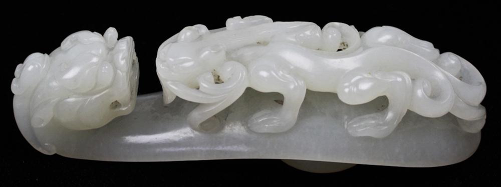 CHINESE WHITE JADE GIRDLE HOOK