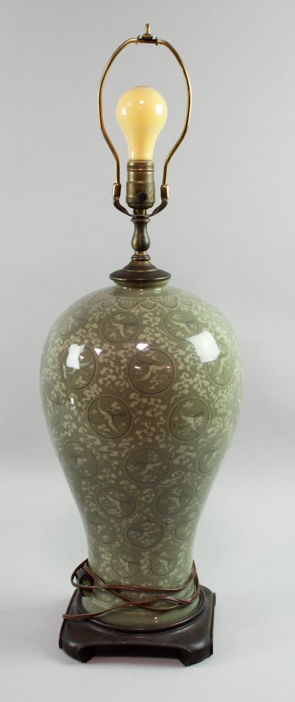 KOREAN INLAID CELADON MAE BYONG