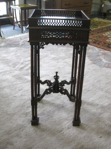 Chinese Chippendale Side Table 14abe9