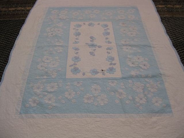 Handmade Quilt floral on blue  14ade0