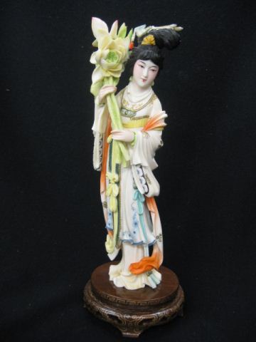 Chinese Carved Ivory Figurine of 14b00c