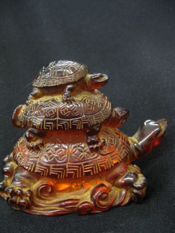 Amber Figurine of Three Turtles 14b1f7