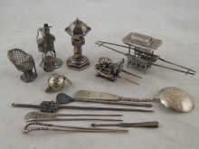 A quantity of Chinese white metal and