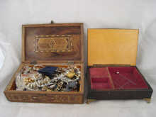 Two jewel boxes one musical containing 14b28e