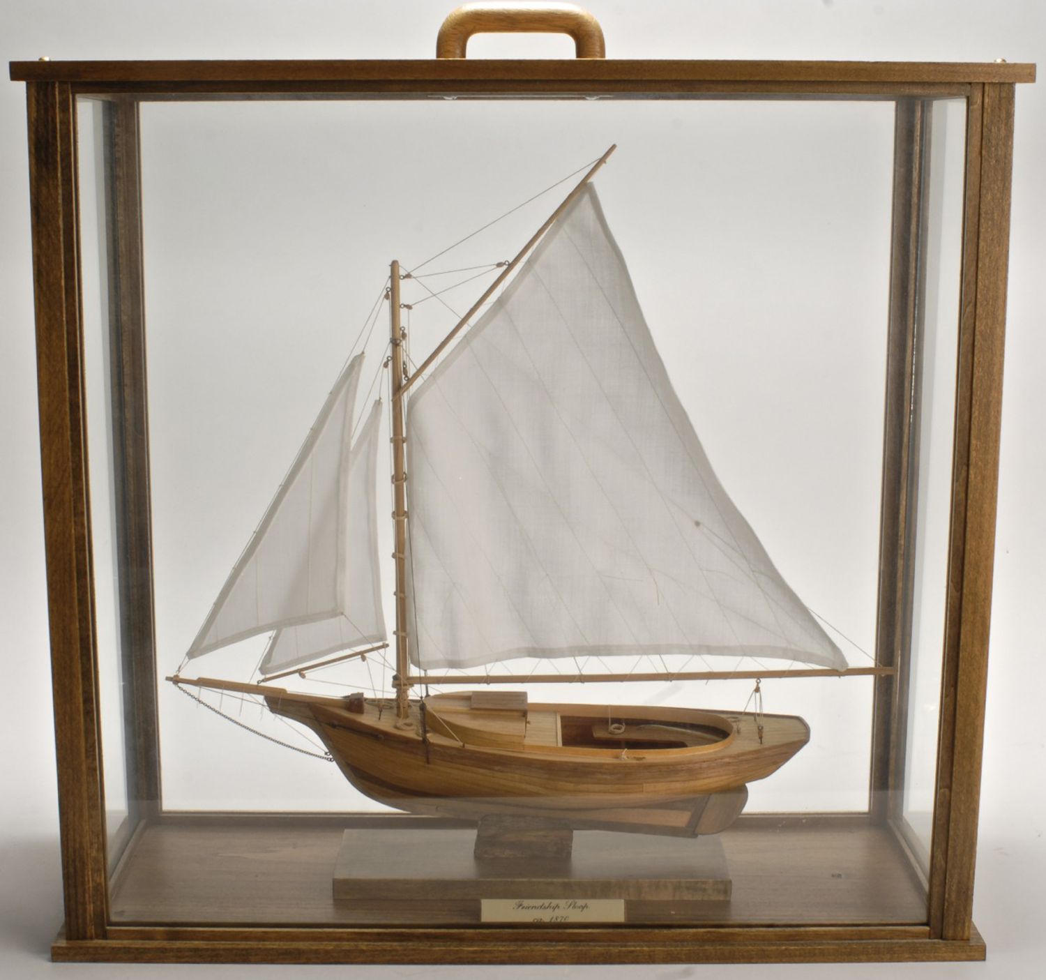 CASED WOODEN MODEL OF A FRIENDSHIP-STYLE