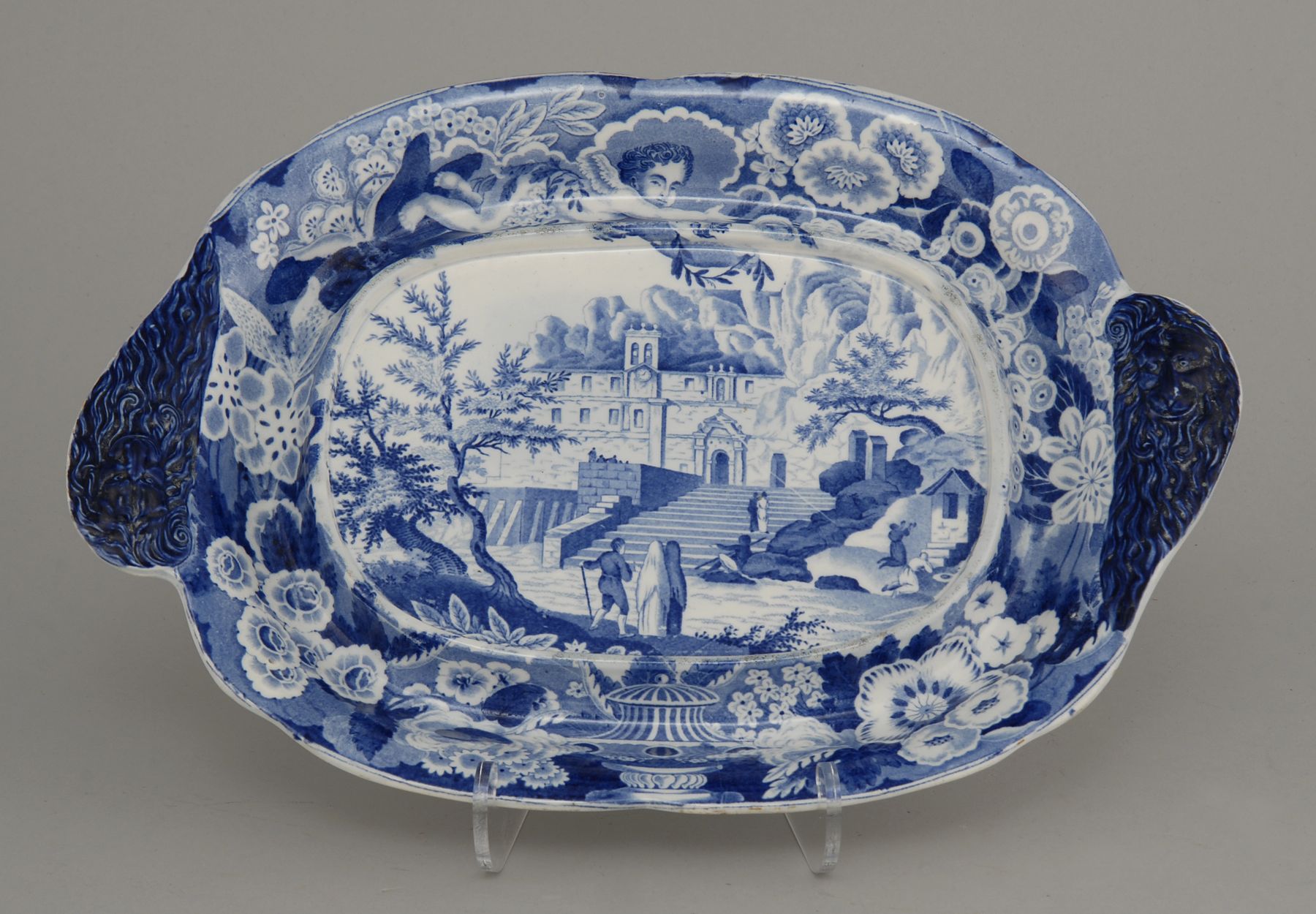 EARLY STAFFORDSHIRE BLUE AND WHITE OVAL