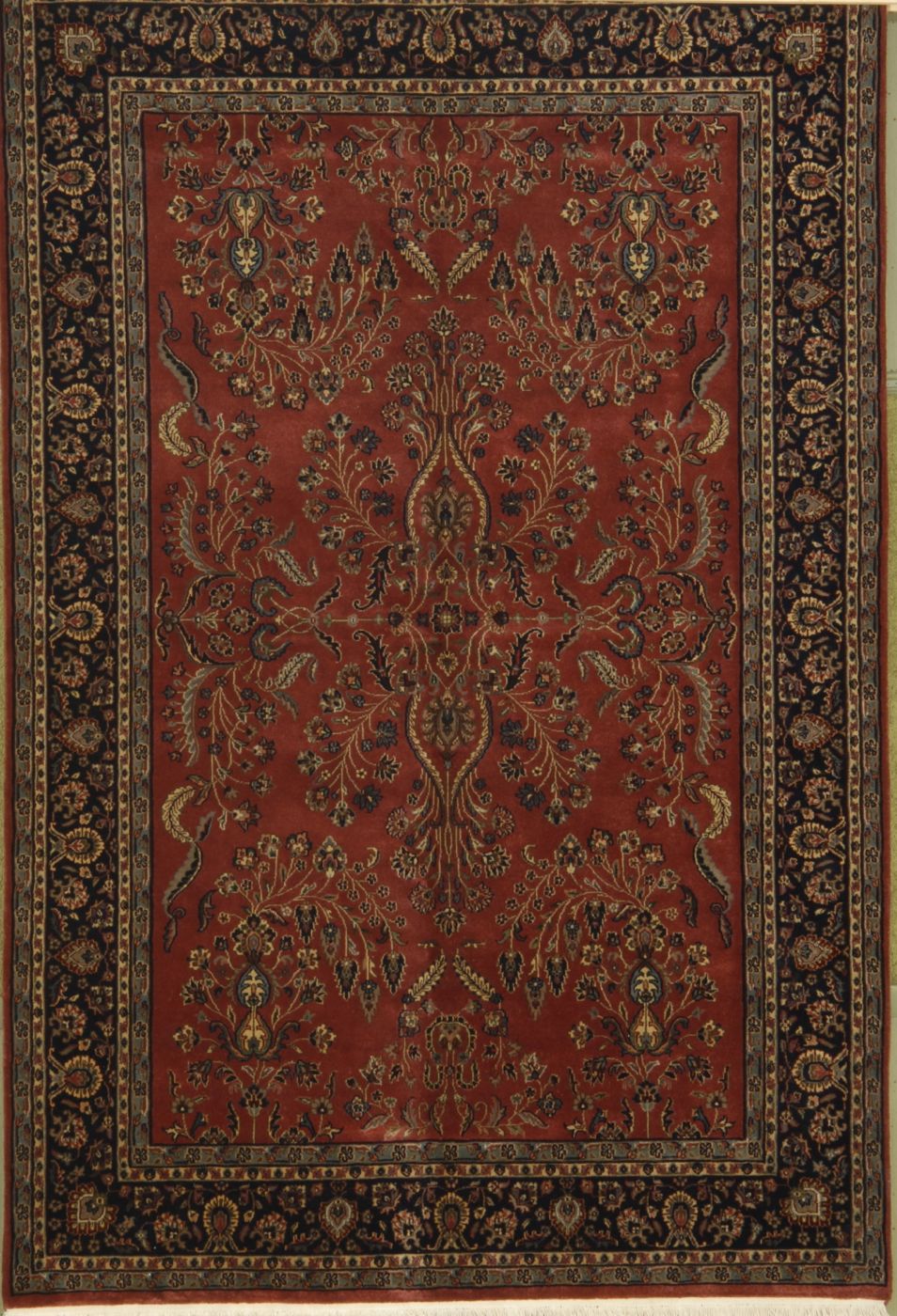 ORIENTAL RUG: SAROUK DESIGN5'8