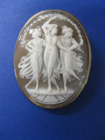 Cameo Brooch three graces carved 14b627