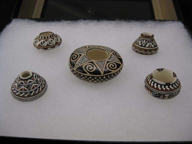 5 pcs Miniature Indian Pottery 14b7de