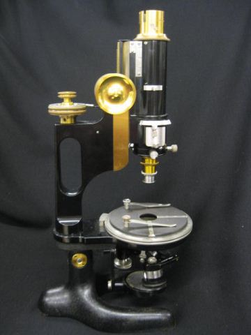 Ernst Leitz Microscope fine quality