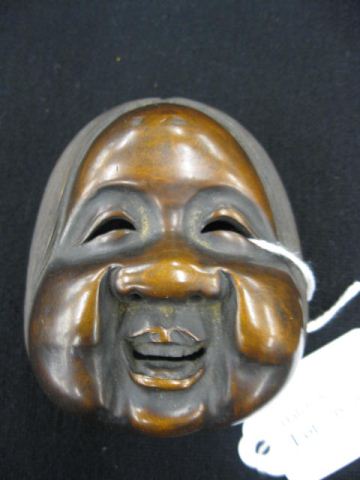 Carved Boxwood Netsuke in the form 14b944